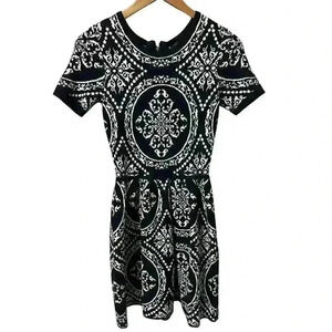 Romeo + Juliet Couture Damask Sweater Dress Black White Size Small